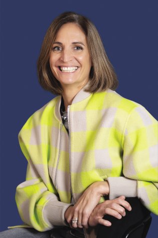 Véronique RÉGIS-BROUSSON